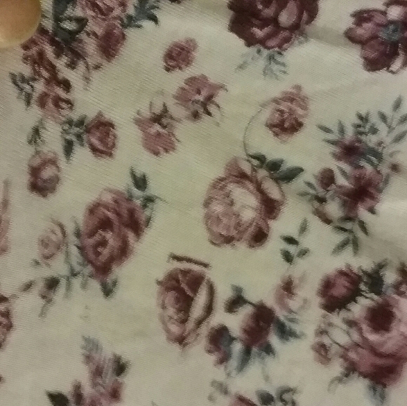 Rose Tank Top - Picture 2 of 3